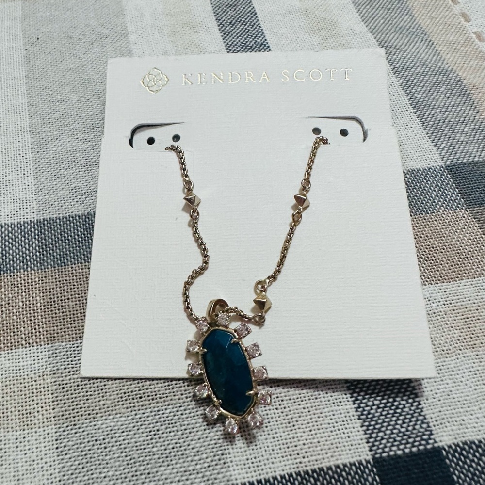 Brand new Kendra Scott necklace with blue stone